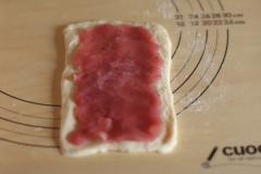 桜あんとクリームチーズのセミハードパン