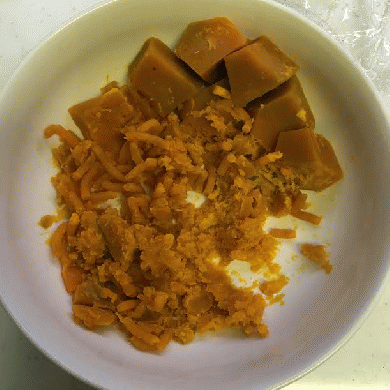 「大豆と米麹のスイーツ粉」を使った、かぼちゃのケーキ