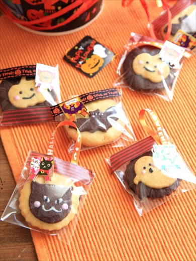 「trick or treat」Happyハロウィン小分けお菓子のラッピング