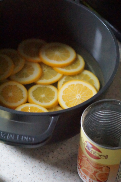 お鍋で作るキャラメルオレンジのアップサイドダウンケーキ