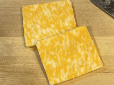 チーズを味わうハンバーグ♡フライパン１つで超簡単ソース♪