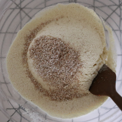 大豆粉とアーモンドミルクヨーグルトのヴィーガンスコーン