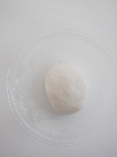 オーバーナイト発酵の鍋焼き丸パン