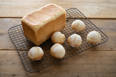 シェフメイド食パン型で焼く、シンプル角食パン