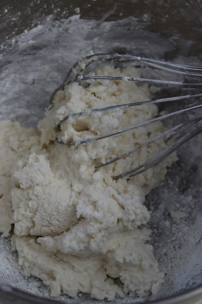 砂糖不使用　米粉と豆腐のごまドーナッツ
