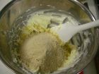 玄米粉とくるみ粉のホロホロクッキー