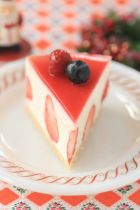 【クリスマス】真っ赤なレアチーズケーキ
