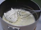 レアチーズ風ラムレーズンヨーグルトケーキ