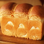 ホシノ丹沢天然酵母で作る山食パン