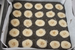 大豆と米糀の黒ゴマバナナケーキ