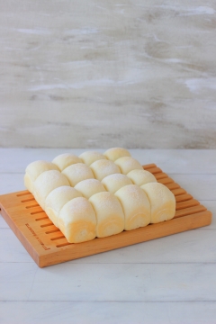 シンプル白パン