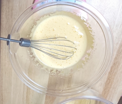 焦がしバターと蜂蜜のフィナンシェ風シフォンケーキ