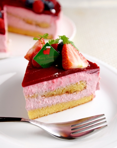 <グルテンフリー>ベリーたっぷり☆ラズベリームースケーキ　