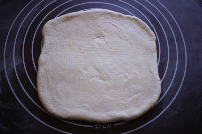 白い柔らか食パン