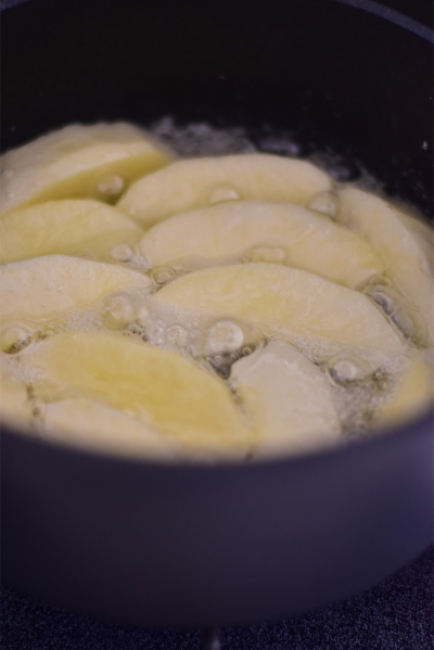 無水調理鍋で作るアップルパイ