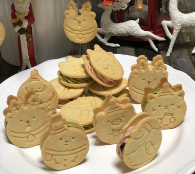 クリスマス★いちごと抹茶のバターサンドクッキー♪