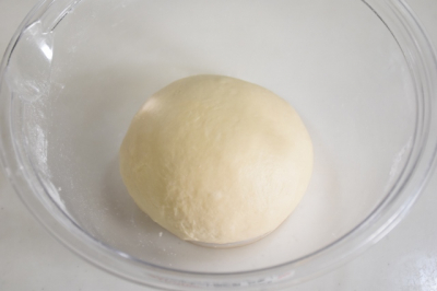 くま型食パン