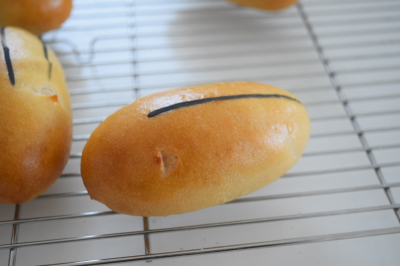 干支パン・きな粉とかのこ豆のうり坊パン。