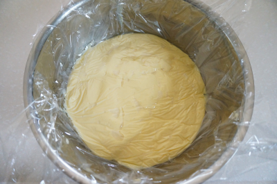 2種のチーズで割れないトロシュワスフレチーズケーキ