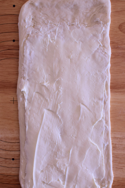 パウンド型で作るチーズクリーム食パン