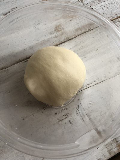 中種法で作るふわふわ大きなメロンパン