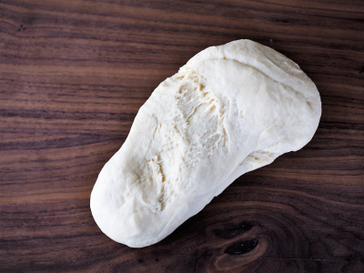 セムラ 北欧スウェーデンの生クリーム入りパン