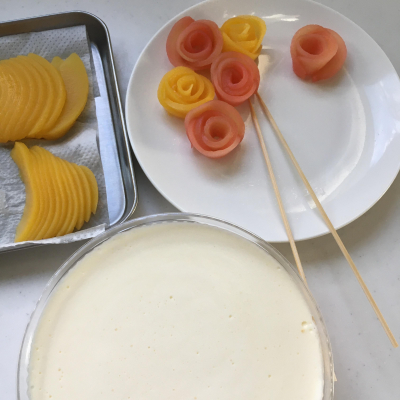母の日に バラ桃のチーズムース Ruru301 お菓子 パンのレシピや作り方 Cotta コッタ