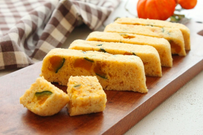 ゴロゴロかぼちゃの玄米粉蒸しパン