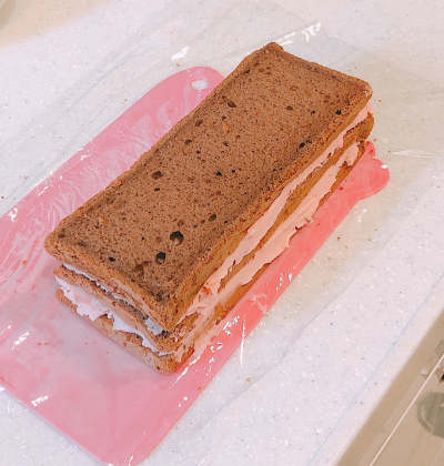桜クリームのオペラ風ケーキ♡