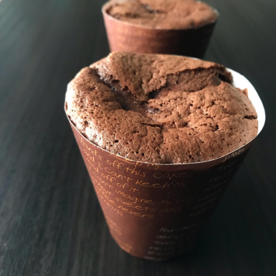 生チョコクリームのカップケーキ Bvivid お菓子 パンのレシピや作り方 Cotta コッタ
