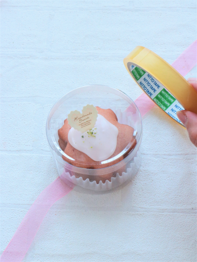 円筒ケースを使った桜パウンドケーキのラッピング