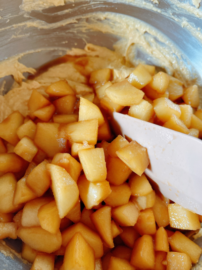 バター香る「りんごのクランブルケーキ」