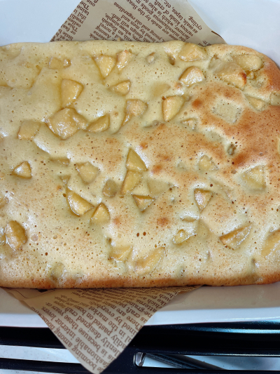 バター香る「りんごのクランブルケーキ」