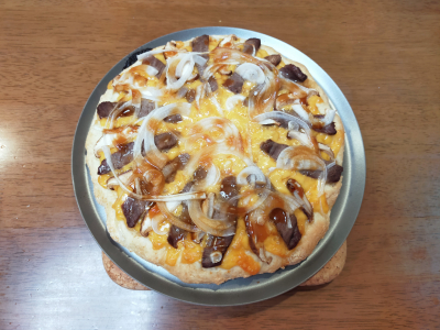 スモークチェダーシュレッドチーズのピザケーク