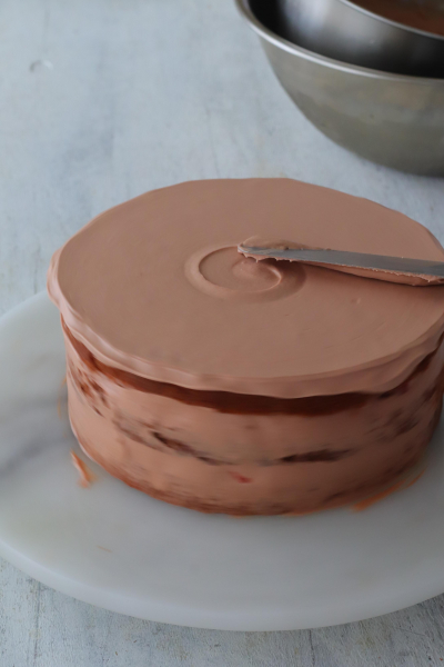 チョコガナッシュドリップケーキ