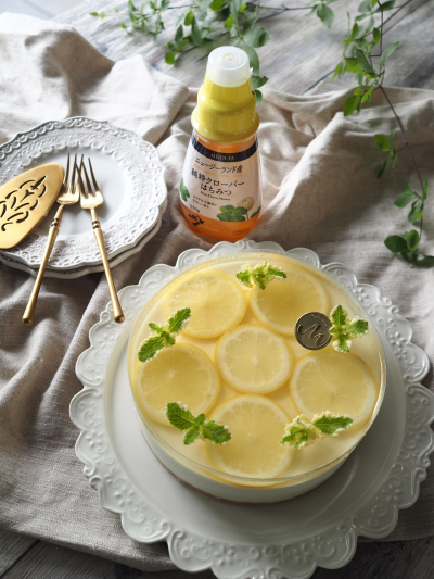 レモン型で 2トーンレモンゼリー レアチーズケーキ Momocream あゆち お菓子 パンのレシピや作り方 Cotta コッタ