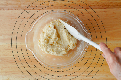 キットで作るカスタードクリームパン