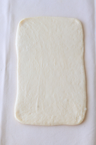 バターミルクのプレミアム生食パンミックスでシナモンロール