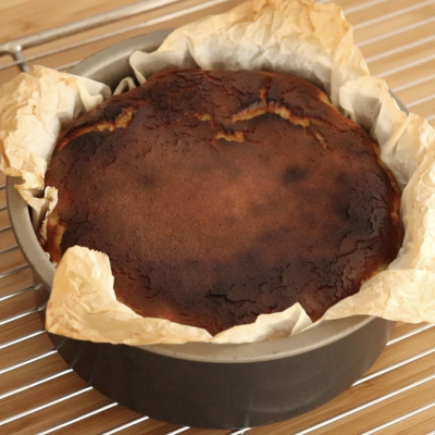 和栗のバスクチーズケーキ