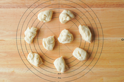 プレミアム生食パンミックス粉で作る、シンプルちぎりパン