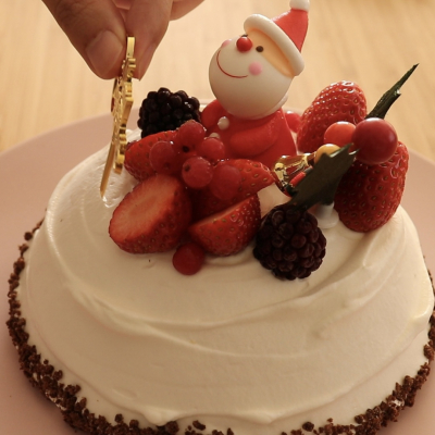 ナッペ簡単♪クリスマスドームケーキ