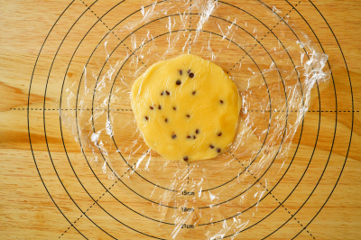 冷凍クッキー生地とパンミックスで作る簡単メロンパン