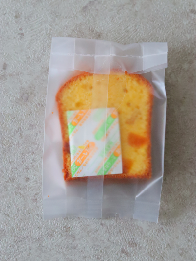 パウンドケーキの個包装ラッピング