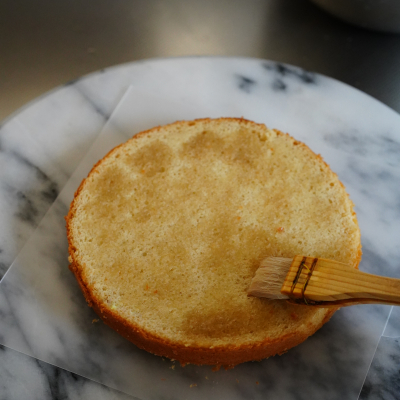 グルテンフリー 米粉のジェノワーズで作る、乳製品不使用ブルーベリーケーキ