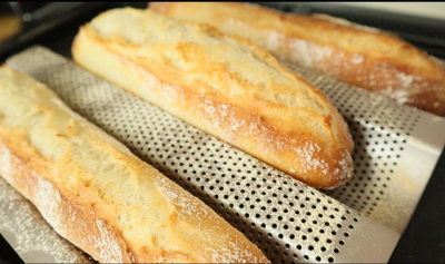 サンドイッチやスプレッドで楽しみ方無限大!24時間発酵の熟成フランスパン