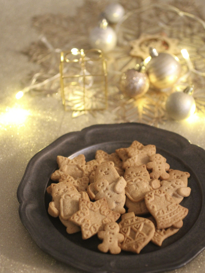 クリスマス★苺とココアのサクホロっ厚焼きクッキー