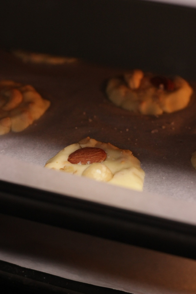 ホットケーキミックスで作る♪塩キャラメルナッツクッキー