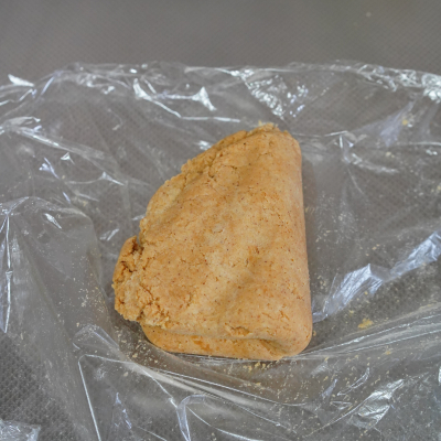 タンパク質豊富なシナモン香るメープルクリームサンドクッキー