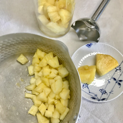 夏に冷やして食べたい♡パイナップルとココナッツのトロピカルマフィン