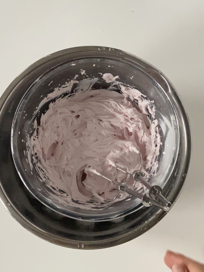 ラズベリー豆乳クリームの誕生日のロールケーキ〜グルテンフリー